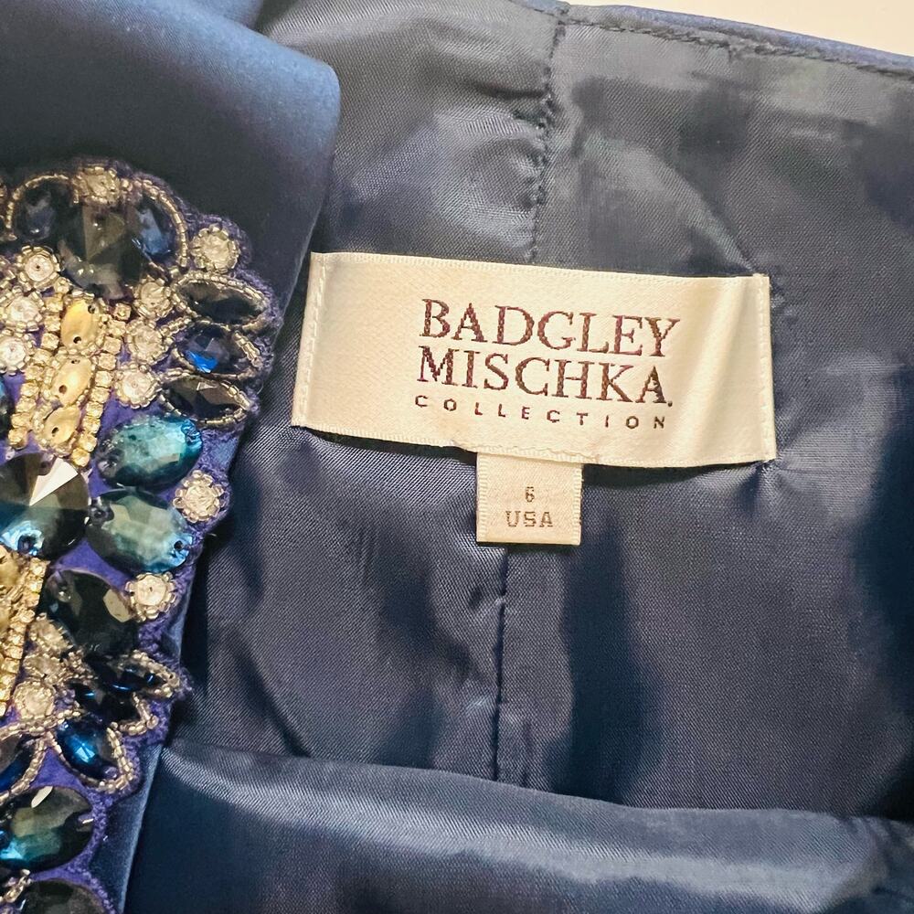 Sold - Picture 3 of 8